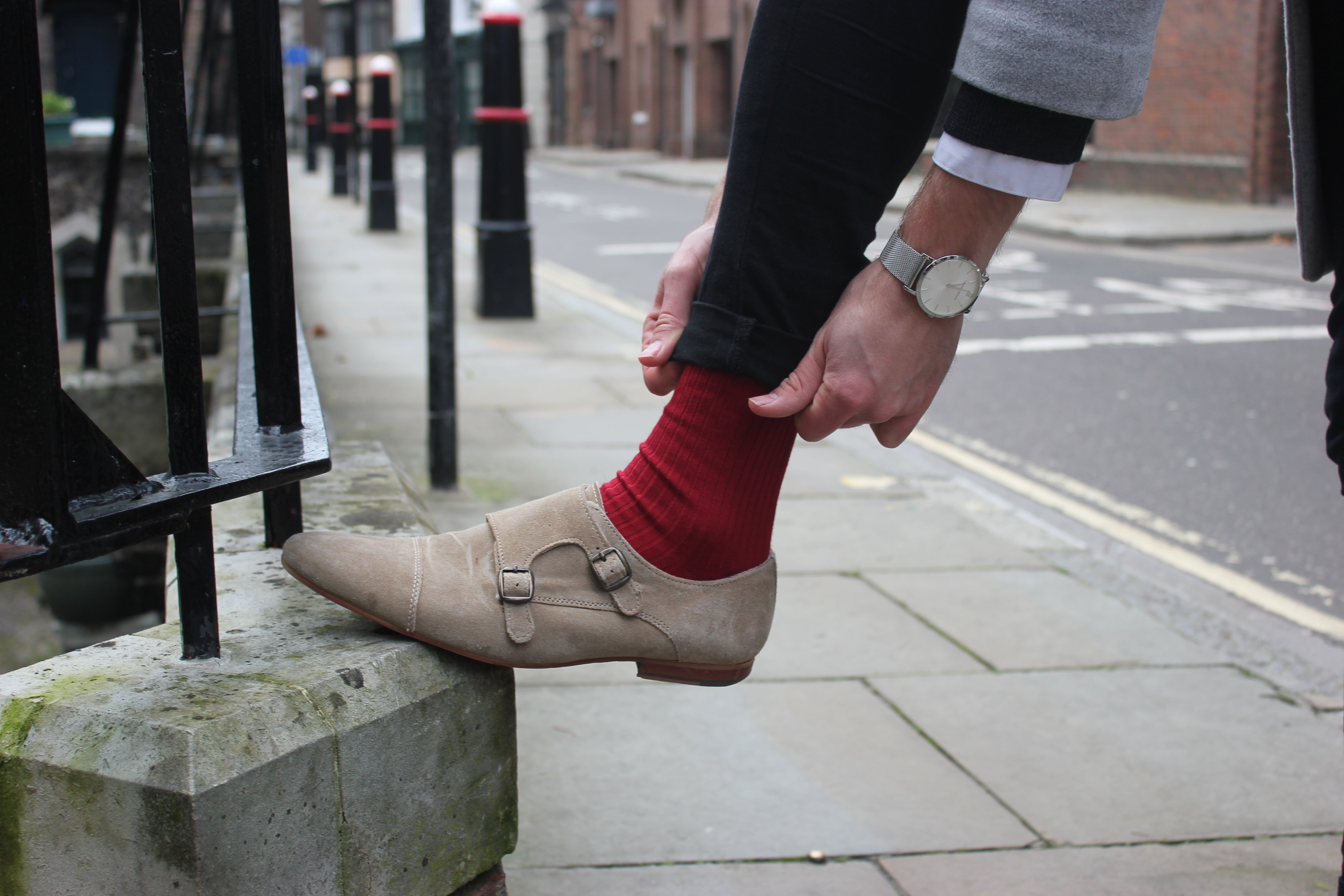 When & Where To Wear Red Socks